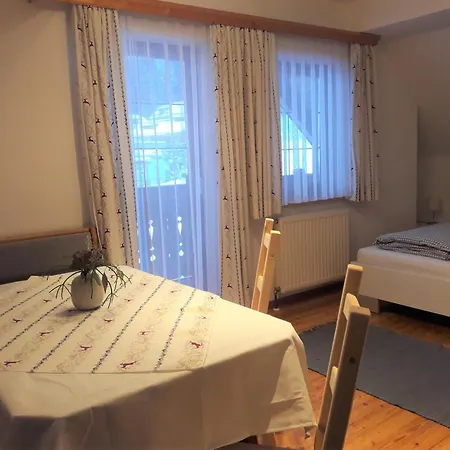 Putterer Stadl شقة *