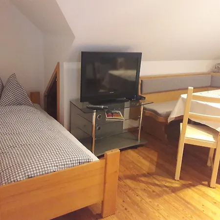 Base-camp Apartment *
